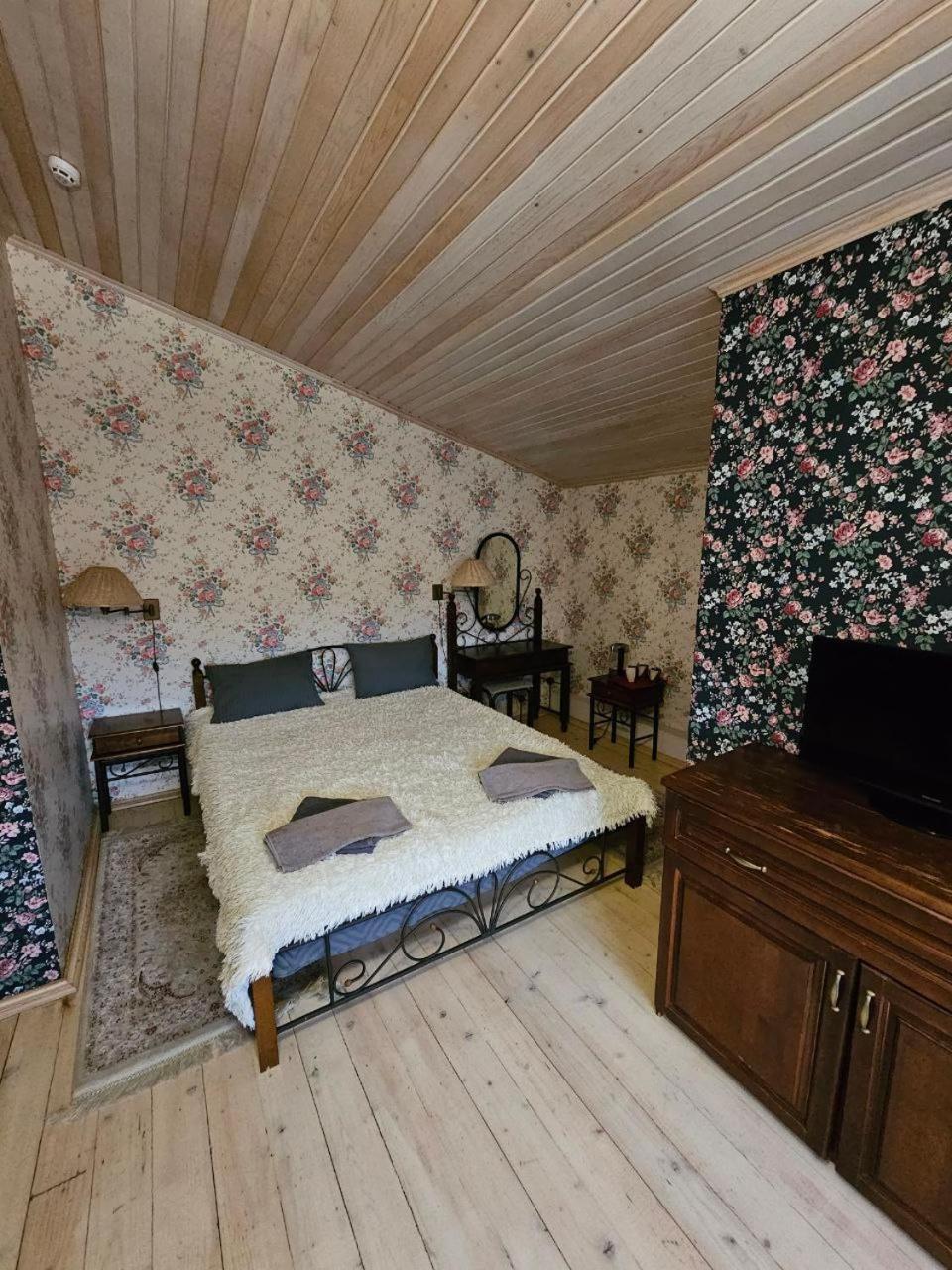 Minihotel Zolotoe Runo Ploskoye 外观 照片