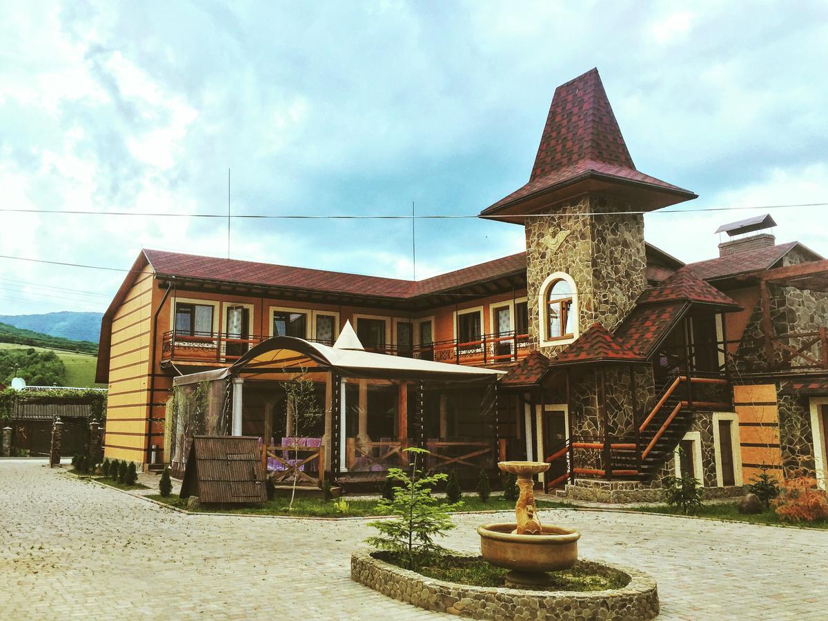 Minihotel Zolotoe Runo Ploskoye 外观 照片