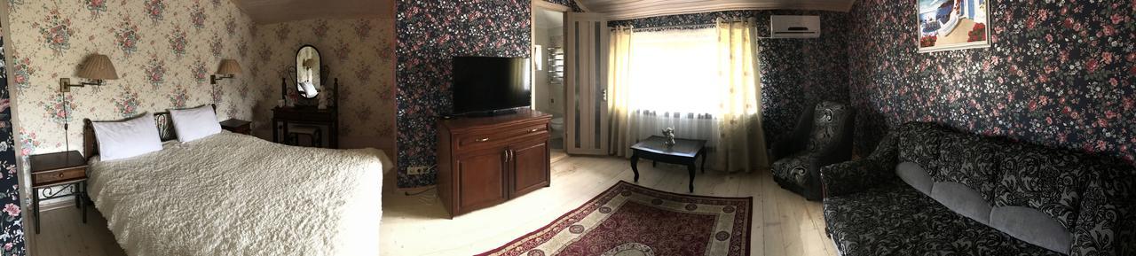 Minihotel Zolotoe Runo Ploskoye 外观 照片